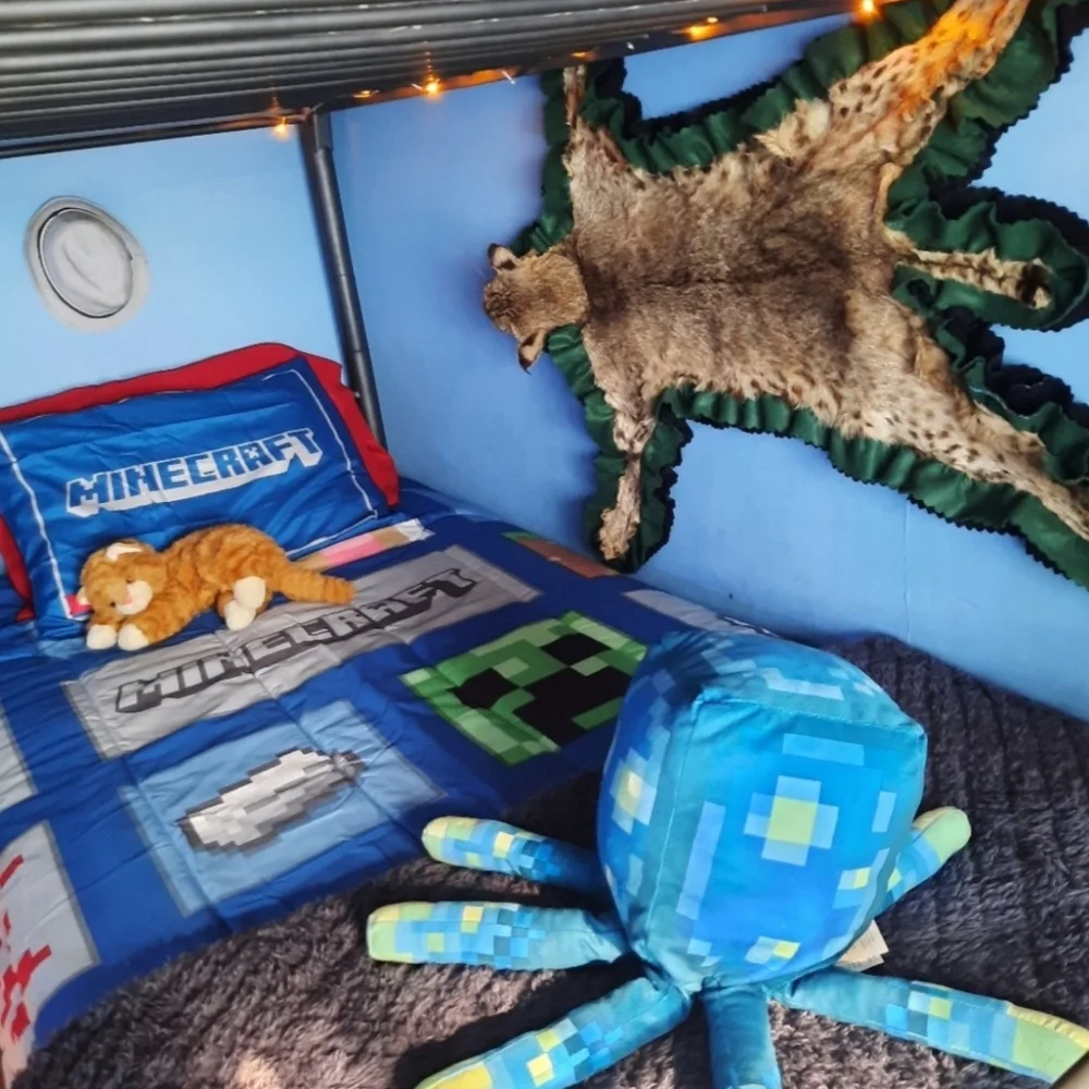 🐺 🌵Minecraft Bundle 🦙🪼 - Picture 1 of 12